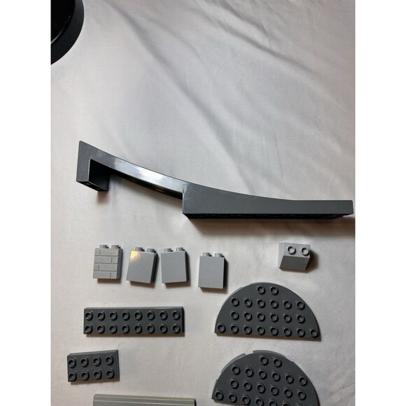 Lego Duplo Item Train Station Base w/ Ramp And Spare Pieces - Picture 3 of 4